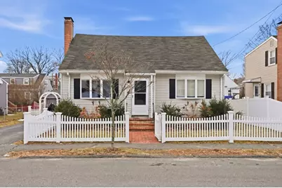 41 Vogel St, Boston, MA 02132 - Photo 39