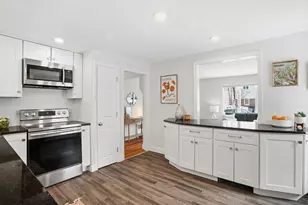 41 Vogel St, Boston, MA 02132 - Photo 7