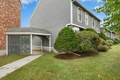 7 Mayberry Dr #H, Westborough, MA 01581 - Photo 3