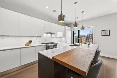 39 A St #22, Boston, MA 02127 - Photo 5