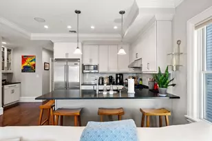 862 E 2nd St, Boston, MA 02127 - Photo 3