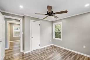 257 Spruce St, Leominster, MA 01453 - Photo 15