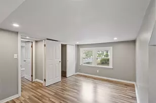 257 Spruce St, Leominster, MA 01453 - Photo 19