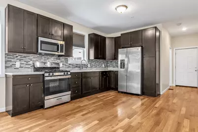 71 Hancock St #71, Lawrence, MA 01841 - Photo 5