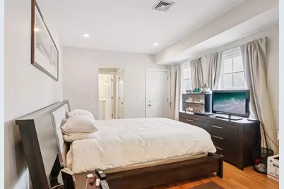 108 Emerson St #3, Boston, MA 02127 - Photo 15