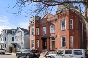 564 E 5th St, Boston, MA 02127 - Photo 7