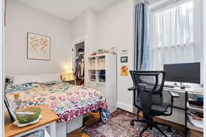 564 E 5th St, Boston, MA 02127 - Photo 13