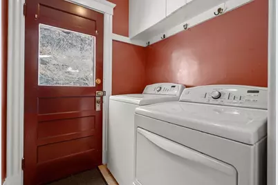 16 Isabella St, Lynn, MA 01902 - Photo 11