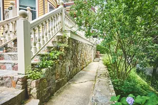 18 Atherton Rd, Brookline, MA 02446 - Photo 3