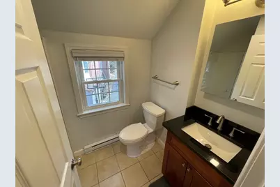 8-10 Essex St #8, Andover, MA 01810 - Photo 13
