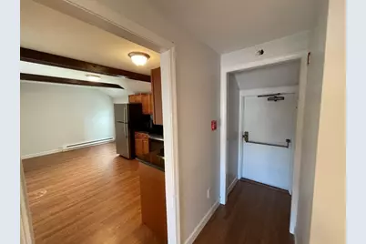 8-10 Essex St #8, Andover, MA 01810 - Photo 11