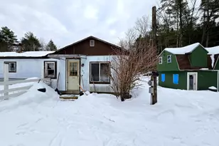 463 Holtshire Rd, Orange, MA 01364 - Photo 1