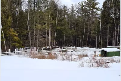 463 Holtshire Rd, Orange, MA 01364 - Photo 11