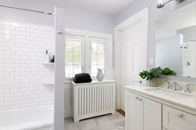 282 Buckminster Rd, Brookline, MA 02445 - Photo 17