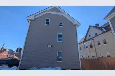 15-17 278 Emmett, Beacon and Point, Providence, RI 02903 - Photo 3