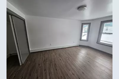 10-12 Richmond St, Adams, MA 01220 - Photo 9