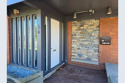 54 Winthrop St, Taunton, MA 02780 - Photo 3