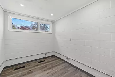 54 Winthrop St, Taunton, MA 02780 - Photo 19