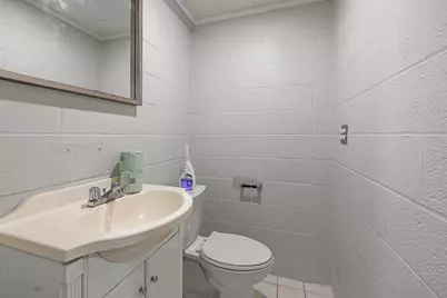 54 Winthrop St, Taunton, MA 02780 - Photo 21