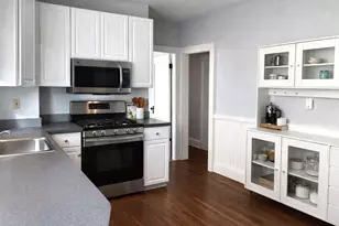 54 Farragut Ave, Somerville, MA 02144 - Photo 3