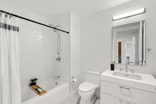 300 Pier 4 Blvd., Boston, MA 02110 - Photo 15