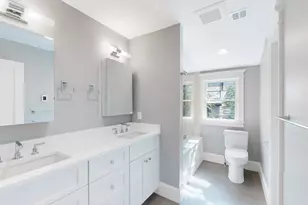 101 Sumner Rd, Brookline, MA 02445 - Photo 9