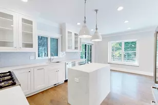 101 Sumner Rd, Brookline, MA 02445 - Photo 5