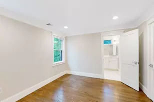 101 Sumner Rd, Brookline, MA 02445 - Photo 11