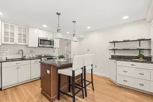 15 Kent Square, Brookline, MA 02446 - Photo 7