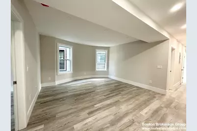 23 Mount Vernon St #2, Boston, MA 02125 - Photo 3