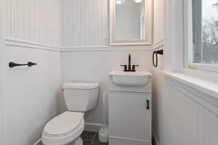 108 Longfellow Rd, Worcester, MA 01602 - Photo 23