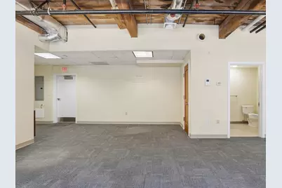 16 Granite St #B2, Haverhill, MA 01832 - Photo 11