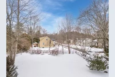 10 Lawrence St, Billerica, MA 01862 - Photo 35