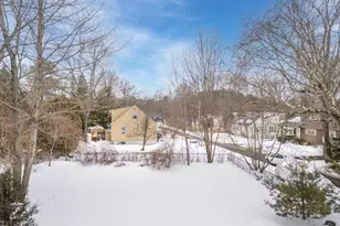 10 Lawrence St, Billerica, MA 01862 - Photo 35