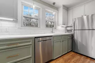 10 Lawrence St, Billerica, MA 01862 - Photo 17