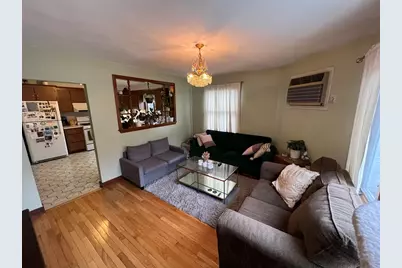 213 Holland St #R, Somerville, MA 02144 - Photo 3