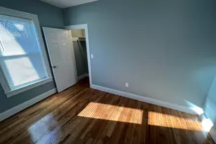 372 Oxford St, Somerville, MA 02144 - Photo 17