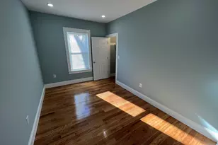 372 Oxford St, Somerville, MA 02144 - Photo 19