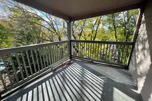 372 Oxford St, Somerville, MA 02144 - Photo 3