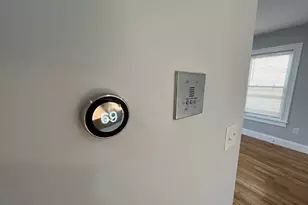 372 Oxford St, Somerville, MA 02144 - Photo 7