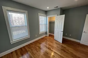 372 Oxford St, Somerville, MA 02144 - Photo 9