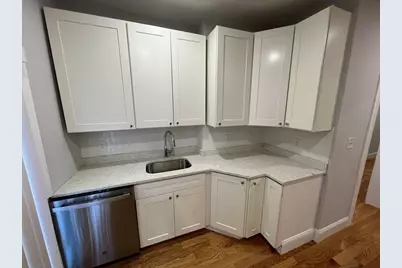 374 Oxford St #2, Somerville, MA 02144 - Photo 5