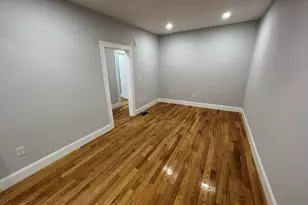 374 Oxford St, Somerville, MA 02144 - Photo 9