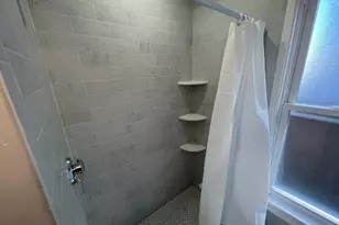 374 Oxford St, Somerville, MA 02144 - Photo 25