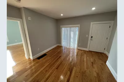 372 Oxford St #2, Somerville, MA 02144 - Photo 7