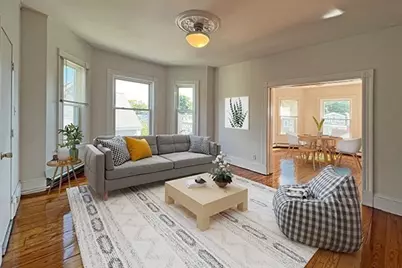 335 Beacon Sr #3, Somerville, MA 02143 - Photo 3