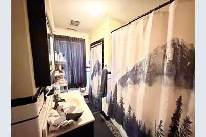 331 Burncoat St, Worcester, MA 01606 - Photo 17