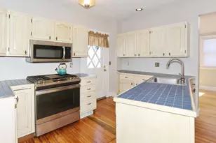 49 Blaney St, Swampscott, MA 01907 - Photo 13