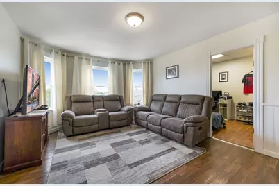 80 Lane St #3, Fall River, MA 02721 - Photo 3