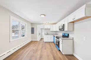 101 Perkins St, Somerset, MA 02725 - Photo 11